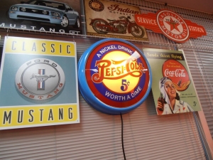 Pepsi Wall Mount Light Up Globe